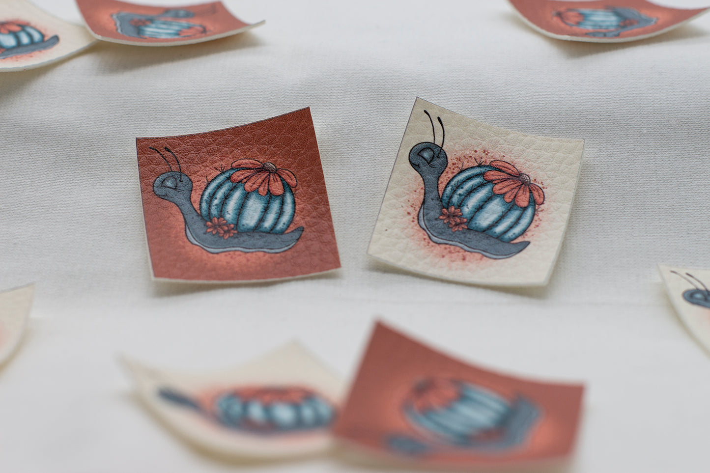 Label farbig, Schnecke