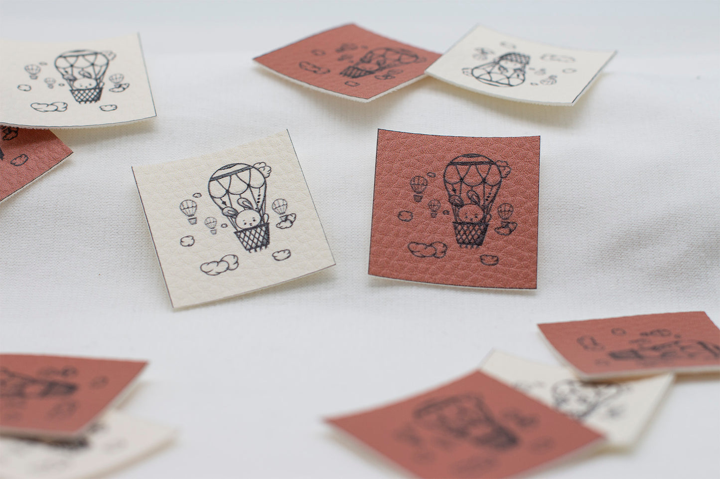 Label, Hase im Ballon