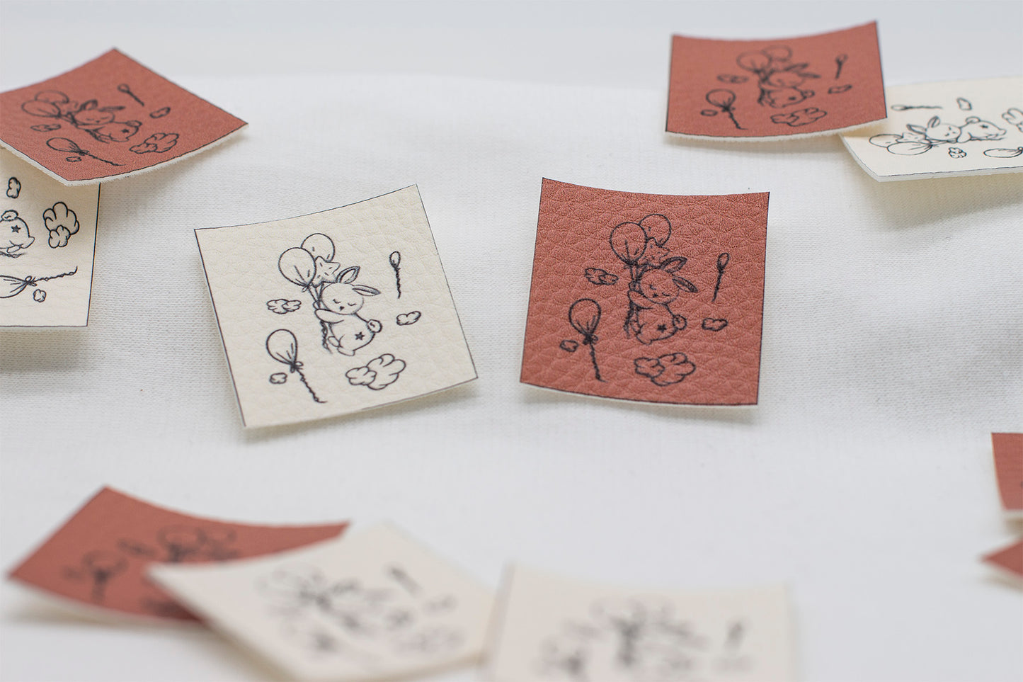 Label, Hase in der Luft